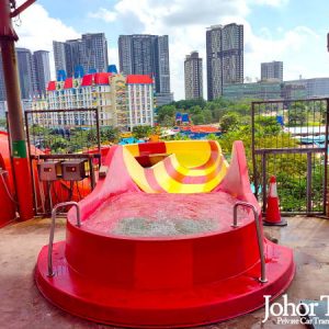 Brick Blaster Legoland Water Park 6